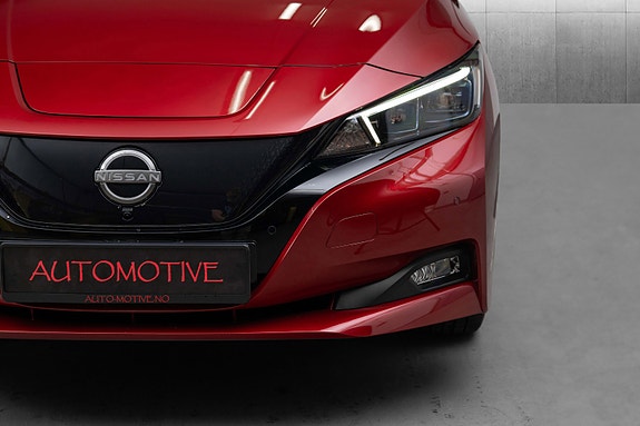 Nissan Leaf 4 of 27