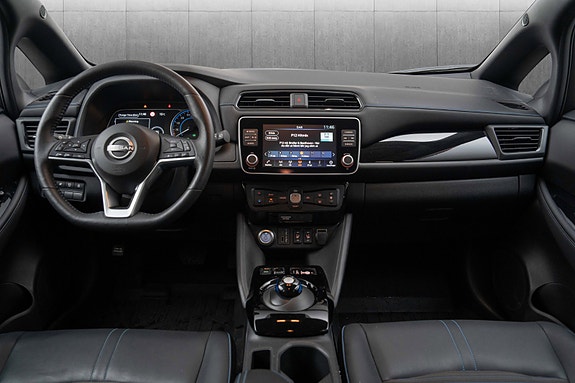 Nissan Leaf 22 of 27