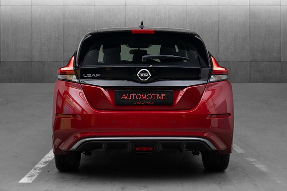 Nissan Leaf 6 of 27