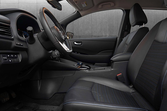 Nissan Leaf 19 of 27