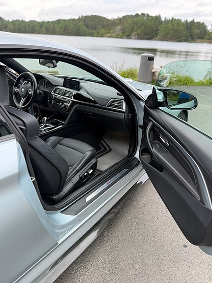BMW M4 10 of 20