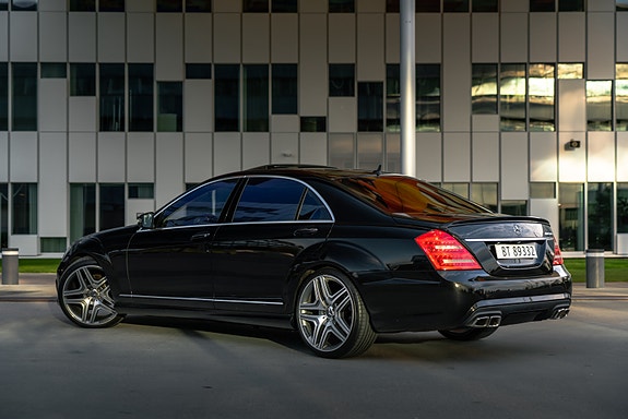 Mercedes-Benz S500 18 of 30