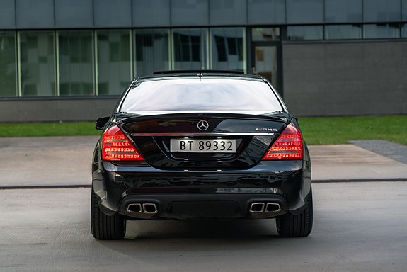 Mercedes-Benz S500 7 of 30