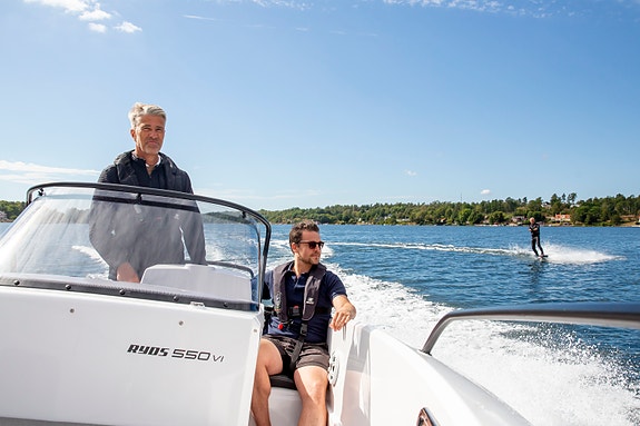Ryds 550VI Sport med Yamaha 100 hk - Åpen og praktisk skjærgårdsjeep 2 of 4