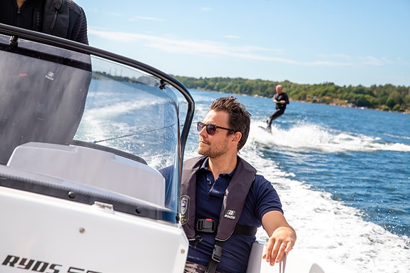 Ryds 550VI Sport med Yamaha 100 hk - Åpen og praktisk skjærgårdsjeep 3 of 4