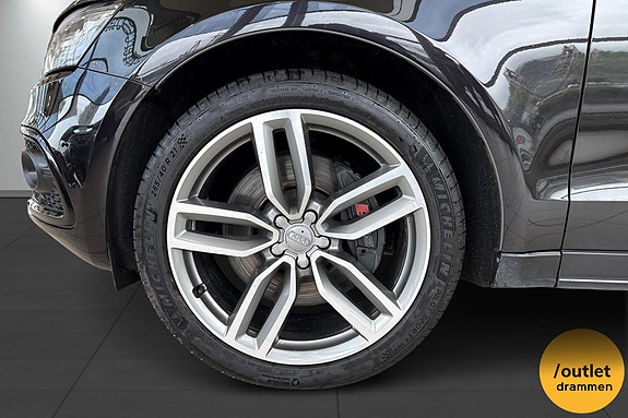 Audi SQ5 10 of 22