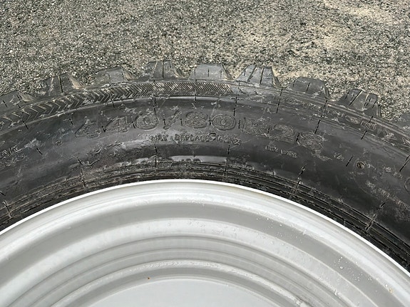 Nokian komplett hjulsett til Massey Ferguson 6 of 9