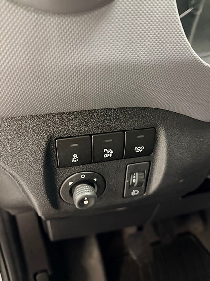 Peugeot Partner 20 of 23