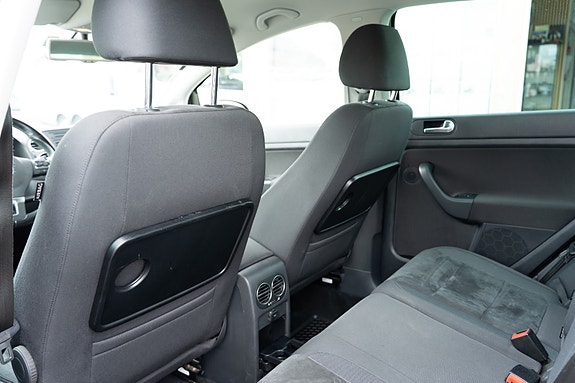 Volkswagen Golf Plus 28 of 30