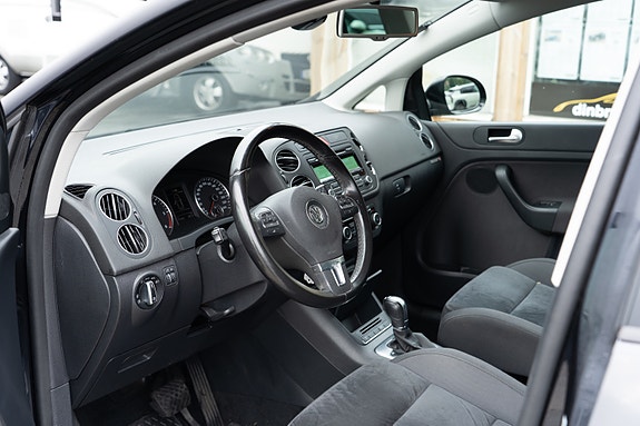 Volkswagen Golf Plus 19 of 30