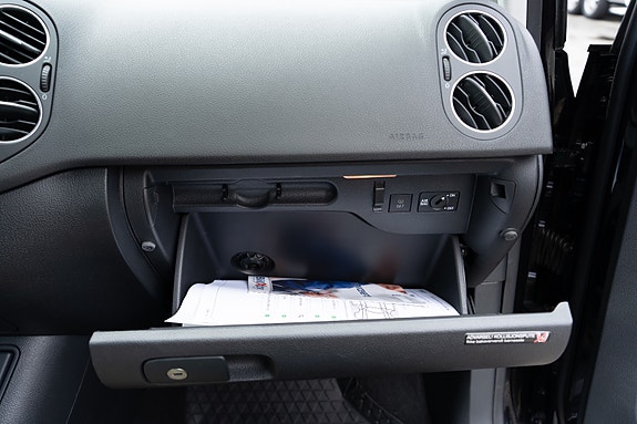 Volkswagen Golf Plus 17 of 30