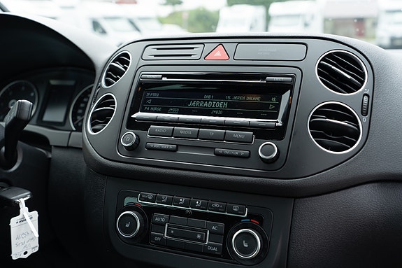 Volkswagen Golf Plus 11 of 30