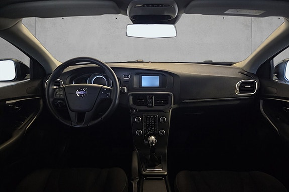Volvo V40 Cross Country 16 of 19