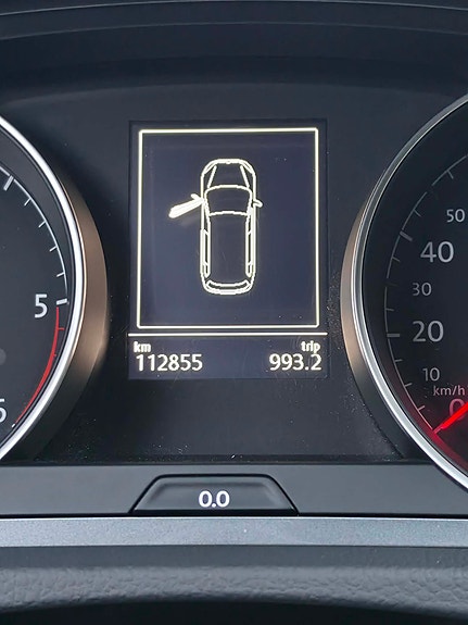 Volkswagen Golf Alltrack 8 of 14