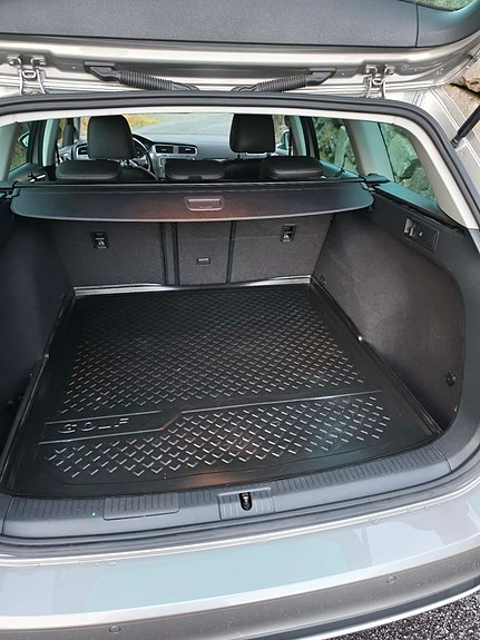 Volkswagen Golf Alltrack 13 of 14