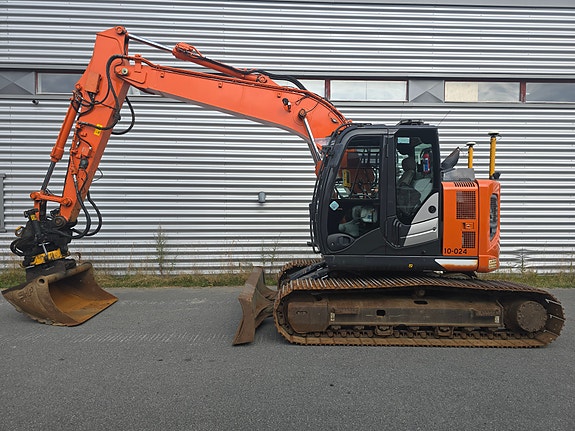 Hitachi ZX135US-6 5 of 27
