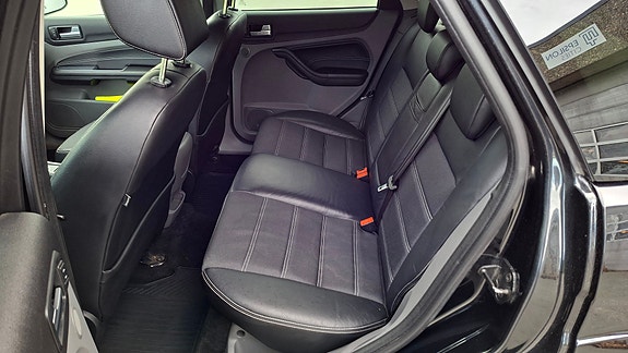 Ford Focus 14 of 14