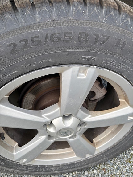 Toyota RAV4 14 of 16