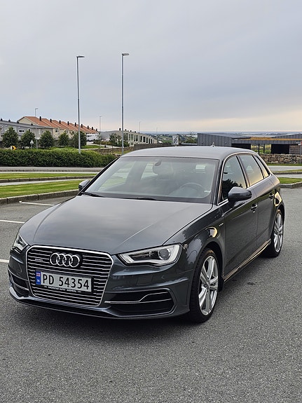 Audi A3 2 of 13