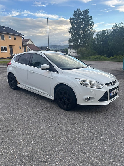 Ford Focus 3 of 14