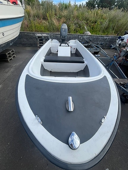 Selger en forsterket Musling 430 uten motor 8 of 8