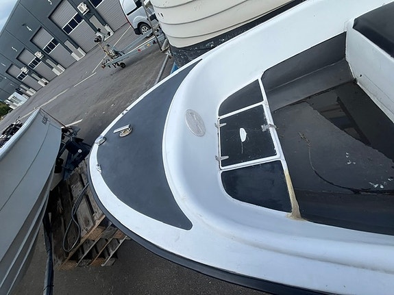 Selger en forsterket Musling 430 uten motor 7 of 8