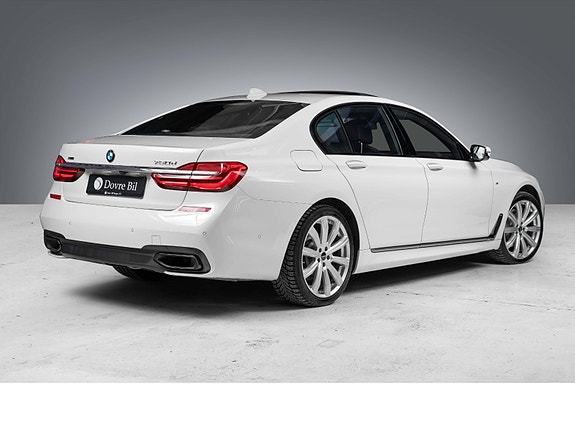 BMW 750d 11 of 30