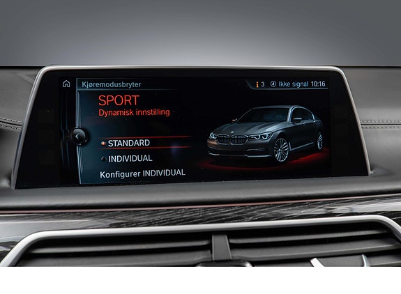BMW 750d 25 of 30