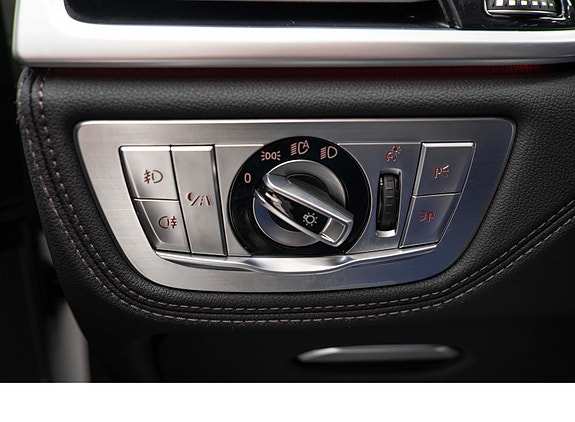 BMW 750d 17 of 30