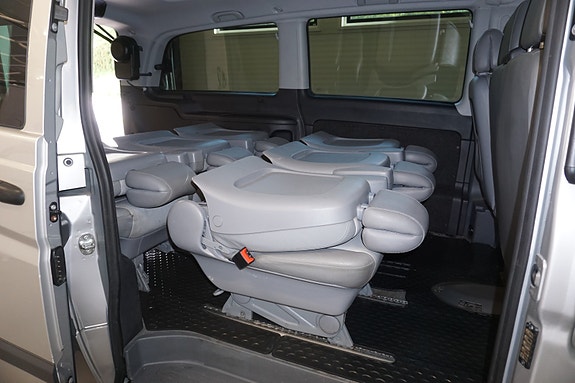 Mercedes-Benz Vito 113 20 of 30