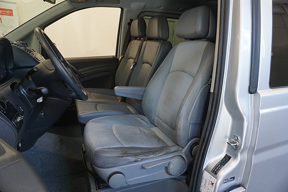 Mercedes-Benz Vito 113 29 of 30