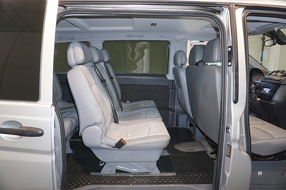 Mercedes-Benz Vito 113 25 of 30