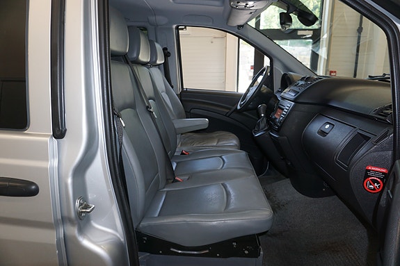 Mercedes-Benz Vito 113 30 of 30