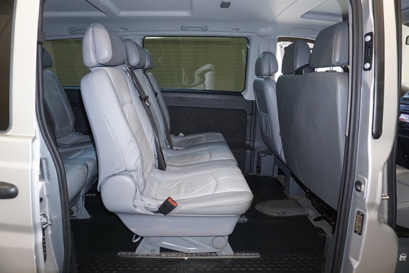 Mercedes-Benz Vito 113 24 of 30
