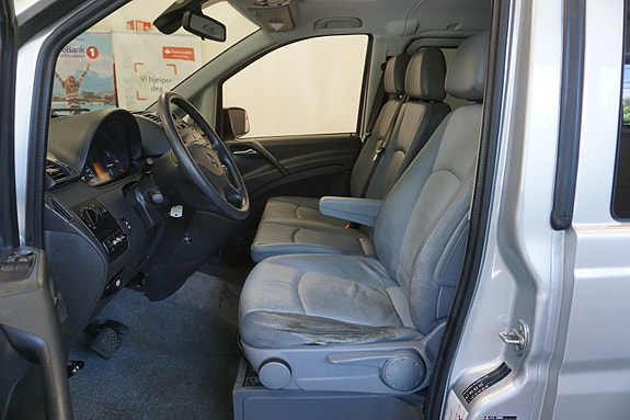 Mercedes-Benz Vito 113 28 of 30