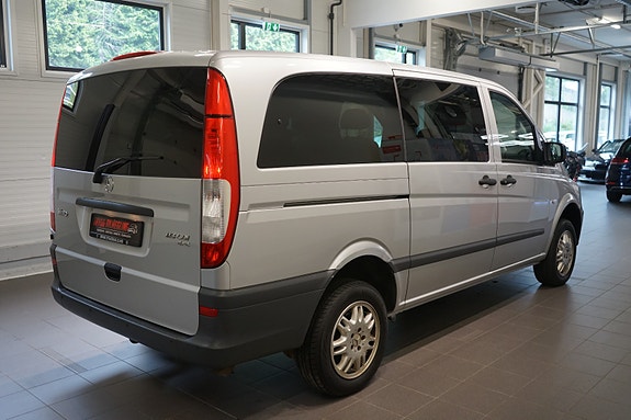 Mercedes-Benz Vito 113 10 of 30