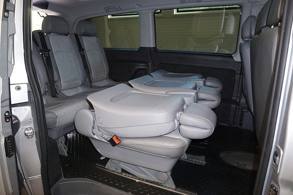 Mercedes-Benz Vito 113 21 of 30