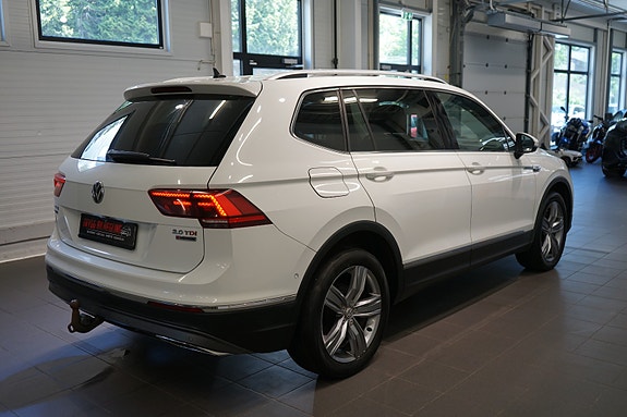 Volkswagen Tiguan Allspace 8 of 30