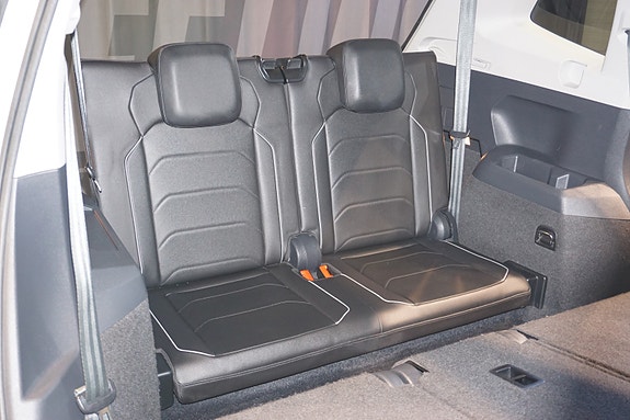 Volkswagen Tiguan Allspace 19 of 30