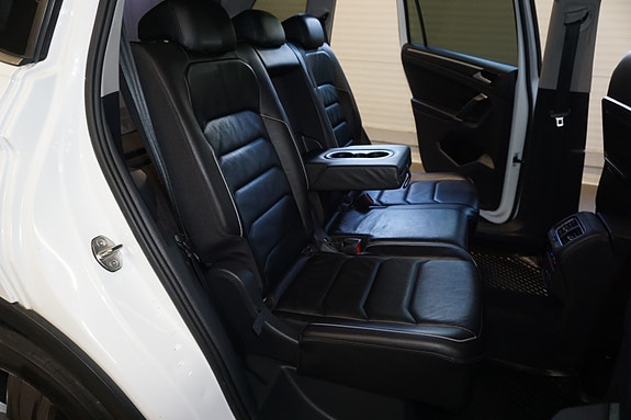 Volkswagen Tiguan Allspace 24 of 30