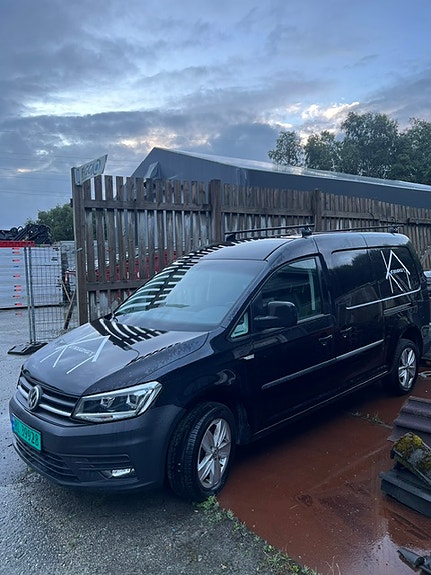 Volkswagen Caddy Maxi 5 of 5