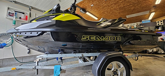 Rxt 260 AS 3 of 15