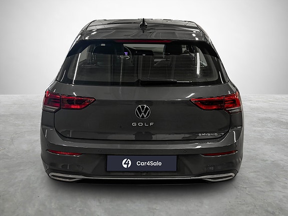 Volkswagen Golf VIII 4 of 5