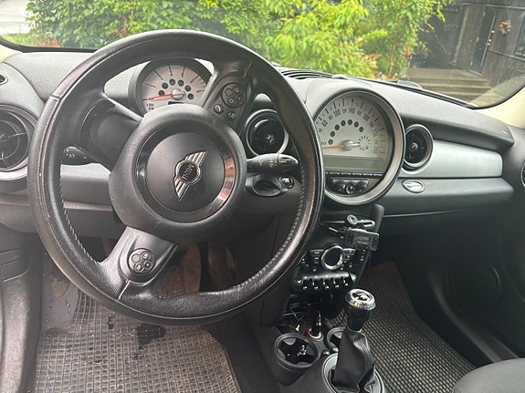 MINI Clubman One 20 of 23