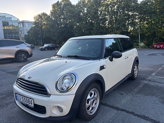 MINI Clubman One 3 of 23