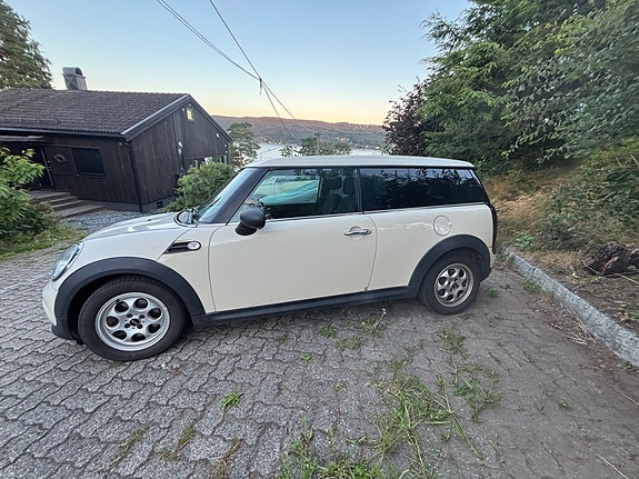 MINI Clubman One 16 of 23