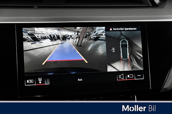 Audi Q8 e-tron 13 of 18