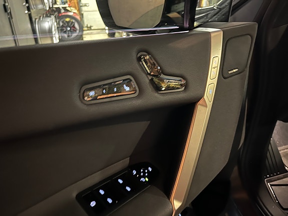 BMW iX 21 of 29