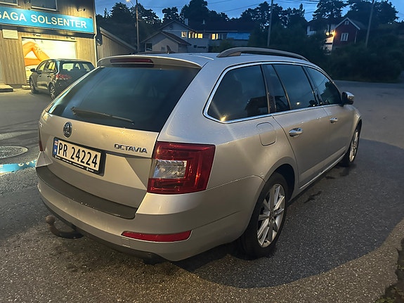 Skoda Octavia 4 of 5