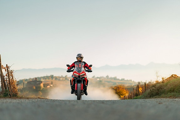 Ducati Multistrada V2 S 9 of 15